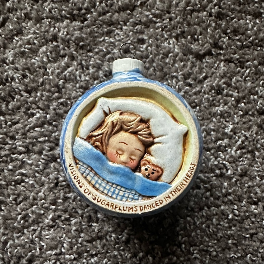 Vintage Duncan Ceramic Christmas Ornament 1986